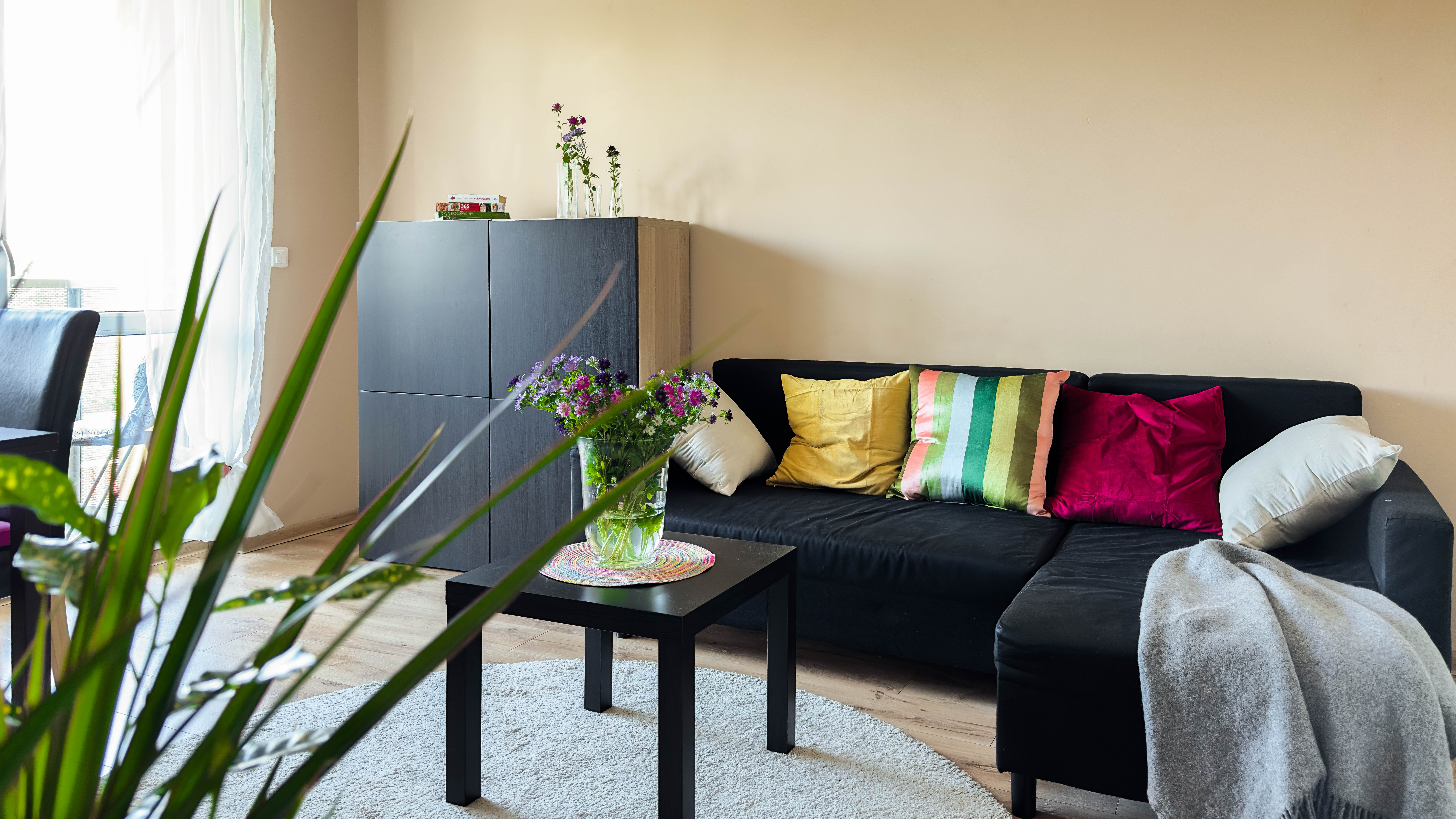 Do wynajęcia mieszkanie 2-pokojowe z balkonem i komórką lokatorską